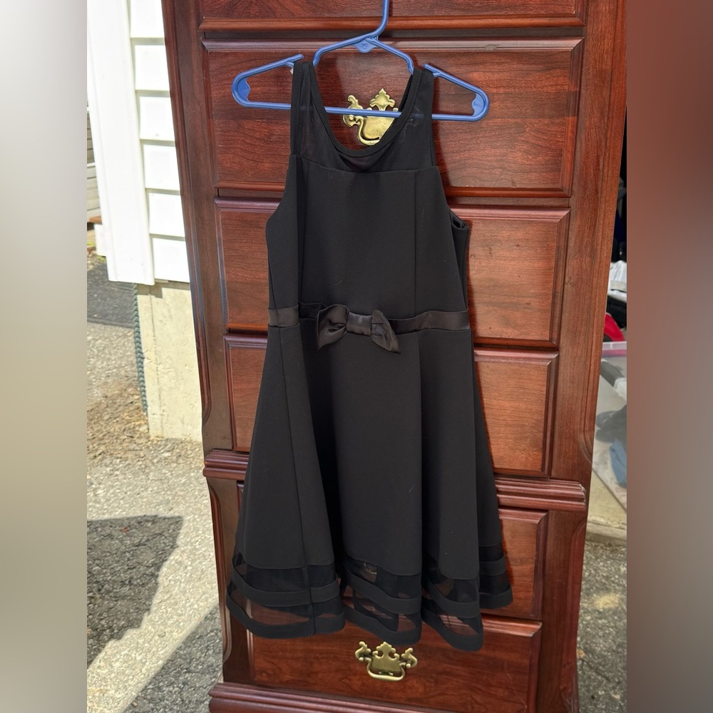 Calvin Klein Elegant Black Kids Dress